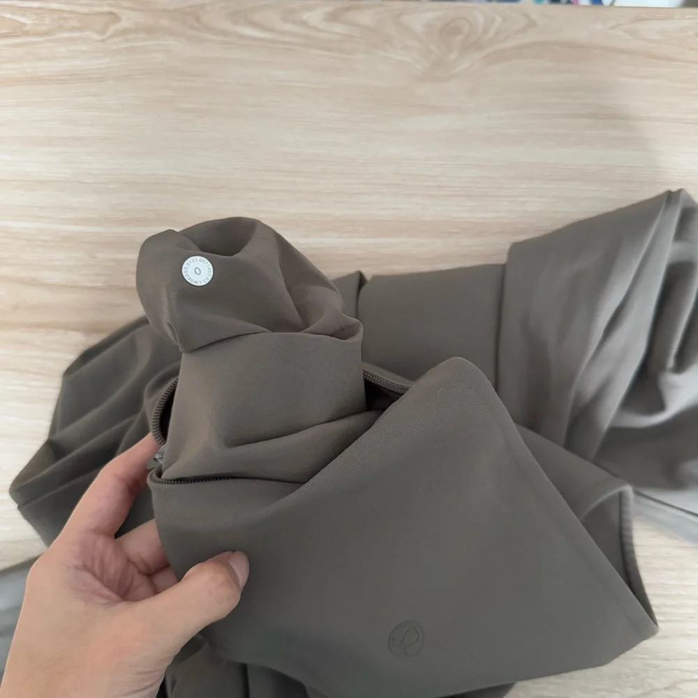 Lululemon 0 Smooth Fit Pull On Flare Nomad Minimal Outdoor Athletic Taupe